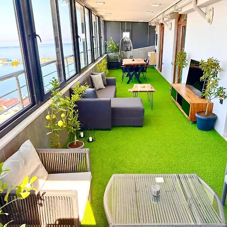Apartment Penthouse *