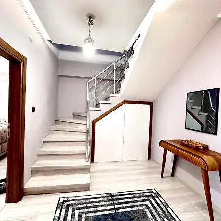 Apartment Penthouse *